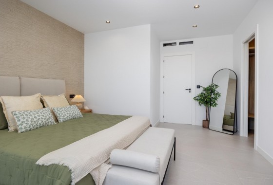 Obra nueva - Chalet - Torrevieja - Sector 25