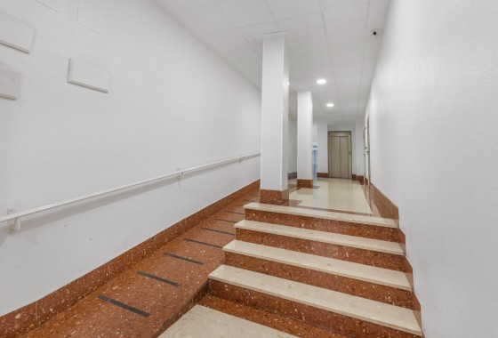 Resale - Apartment - Torrevieja - torrevieja