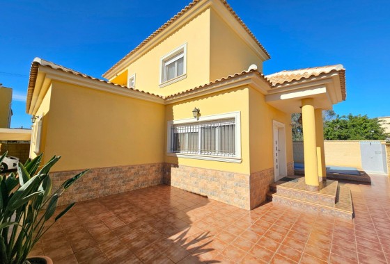 Segunda Mano - Chalet - San Fulgencio - San fulgencio pueblo