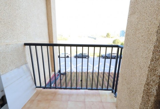 Segunda Mano - Apartamento - Torrevieja - La Mata pueblo
