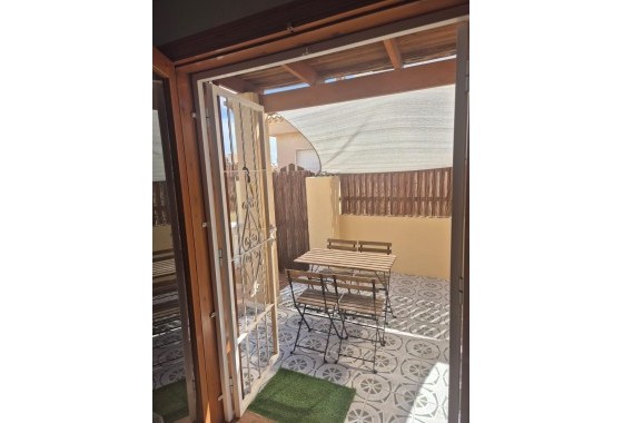 Revente - Appartement - Torrevieja - La Mata pueblo