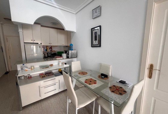 Resale - Apartment - Almoradí
