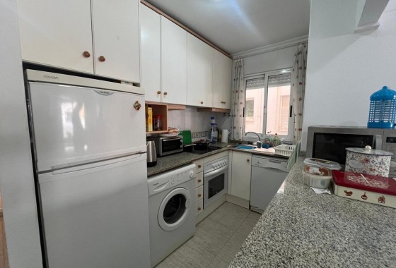 Resale - Apartment - Almoradí