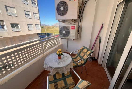 Resale - Apartment - Almoradí