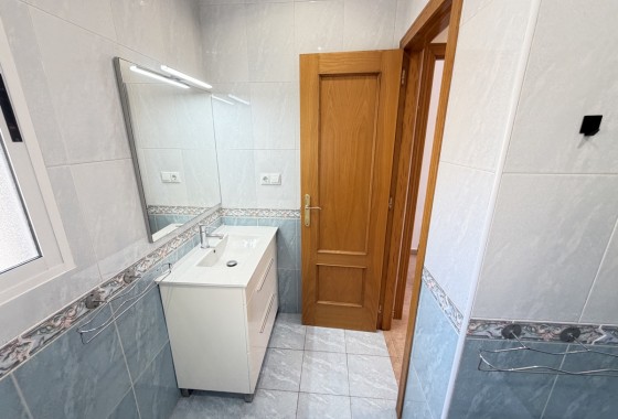 Resale - Townhouse - Los Altos