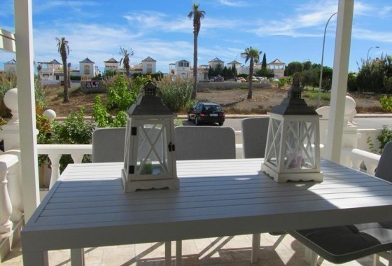 Revente - Villa - Torrevieja - Aguas nuevas 1