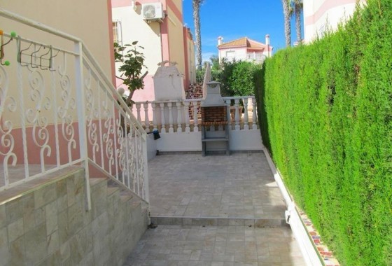 Revente - Villa - Torrevieja - Aguas nuevas 1