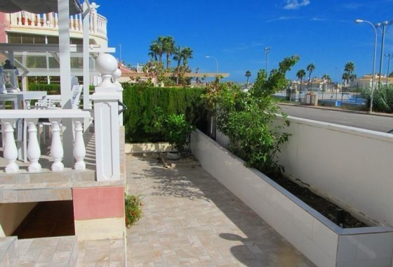 Revente - Villa - Torrevieja - Aguas nuevas 1