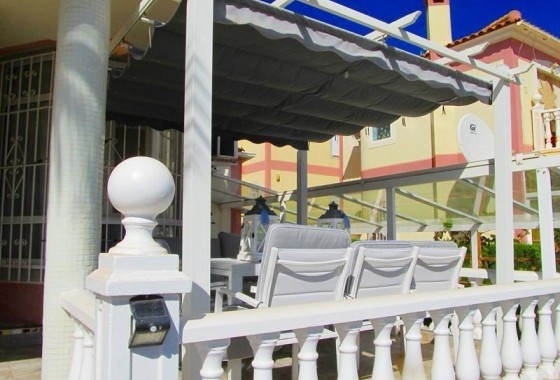 Revente - Villa - Torrevieja - Aguas nuevas 1