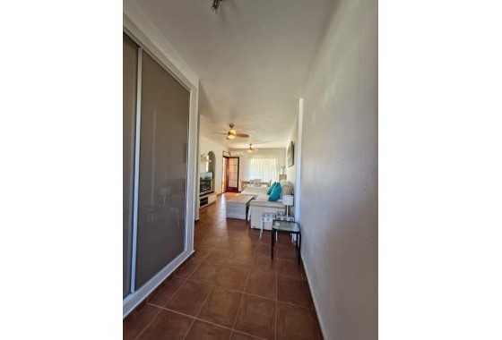 Resale - Apartment - Torrevieja - El limonar