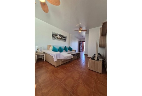 Resale - Apartment - Torrevieja - El limonar