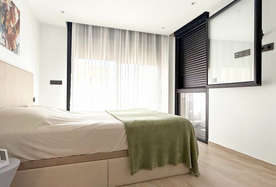 Resale - Detached Villa - Orihuela Costa - Villamartín