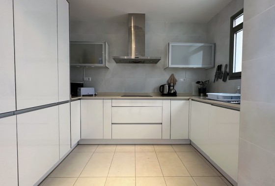 Revente - Appartement - Orihuela Costa - La Zenia