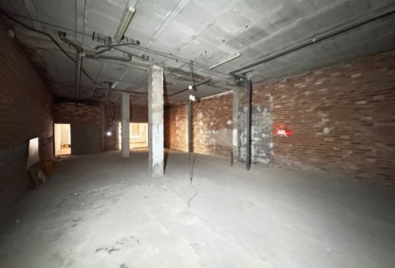 Revente - Commerce / Local - Torrevieja - Playa Los Locos