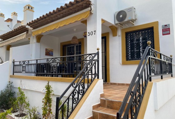 Revente - Villa - Orihuela Costa - Villamartín