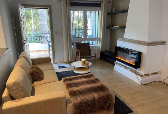 Revente - Villa - Orihuela Costa - Villamartín