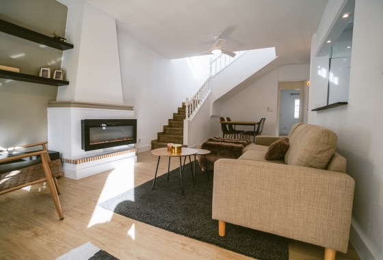 Revente - Villa - Orihuela Costa - Villamartín