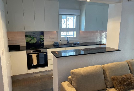 Revente - Villa - Orihuela Costa - Villamartín