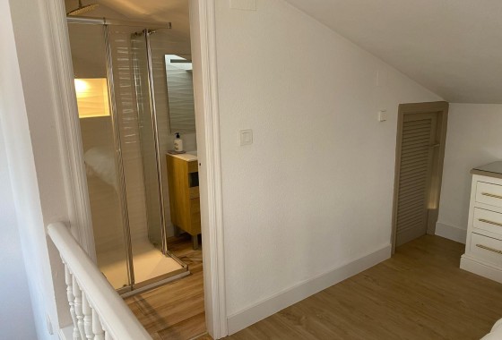 Revente - Villa - Orihuela Costa - Villamartín