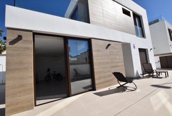 Resale - Detached Villa - Benijofar