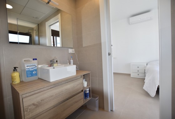 Resale - Detached Villa - Benijofar