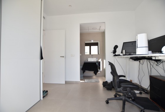 Resale - Detached Villa - Benijofar