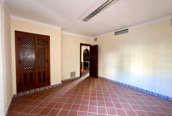 Revente - Commerce / Local - Torrevieja - Playa Los Locos