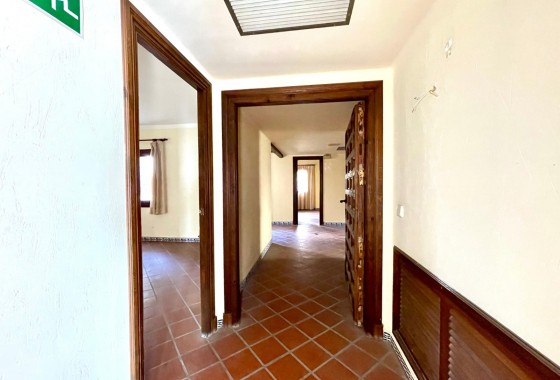 Revente - Commerce / Local - Torrevieja - Playa Los Locos