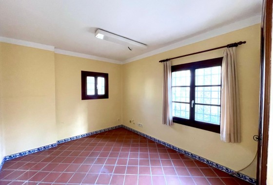 Revente - Commerce / Local - Torrevieja - Playa Los Locos