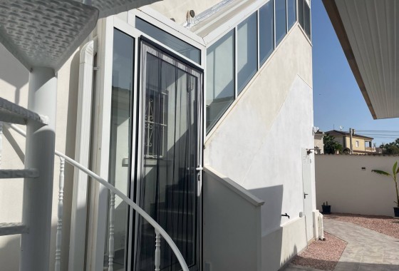 Resale - Detached Villa - Torrevieja - San Luis