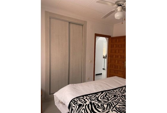 Resale - Detached Villa - Torrevieja - San Luis