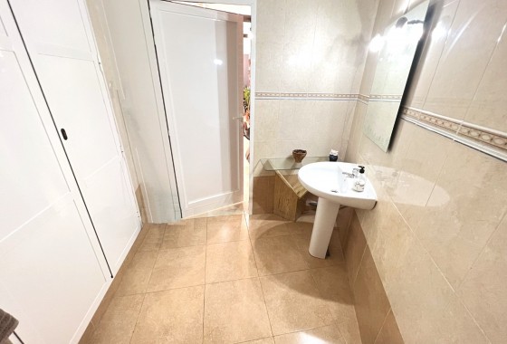 Revente - Commerce / Local - Guardamar del Segura