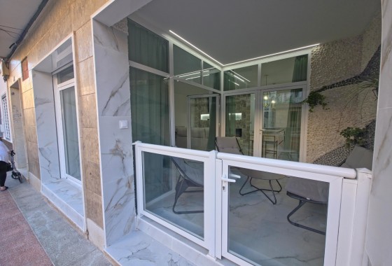 Resale - Apartment - Guardamar del Segura