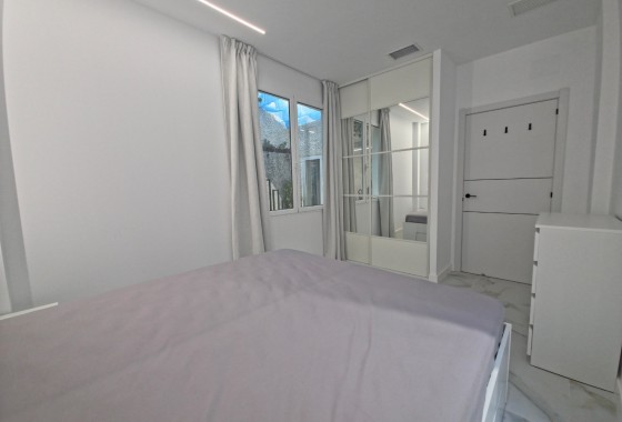 Resale - Apartment - Guardamar del Segura