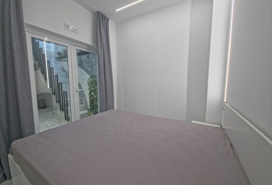 Resale - Apartment - Guardamar del Segura