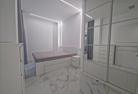 Resale - Apartment - Guardamar del Segura