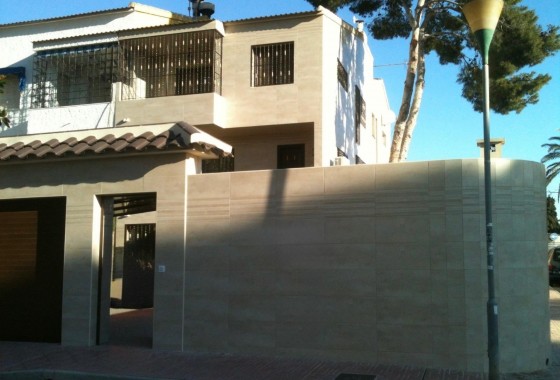Resale - Townhouse - Punta Prima