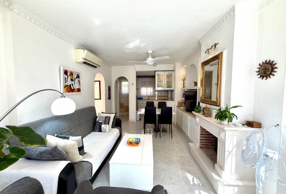 Revente - Villa - Orihuela Costa - Villamartín