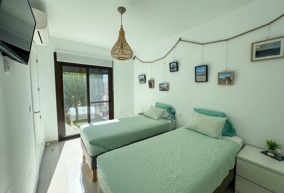 Revente - Maison mitoyenne - Algorfa