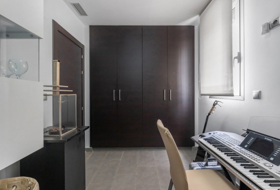 Resale - Apartment - La Mata - Playa