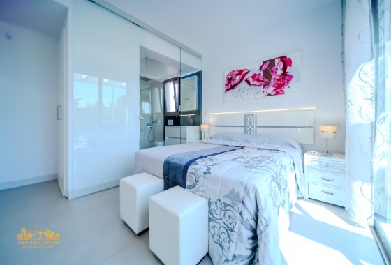 Revente - Villa - Orihuela Costa - Villamartín