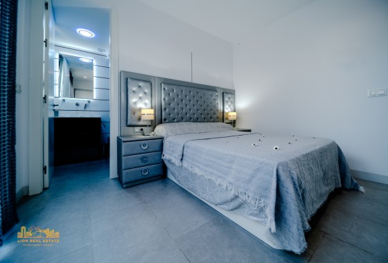 Revente - Villa - Orihuela Costa - Villamartín