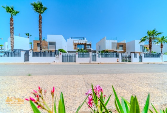 Revente - Villa - Orihuela Costa - Villamartín