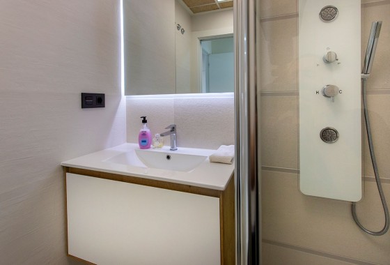 Resale - Apartment - Los Balcones - Torrevieja