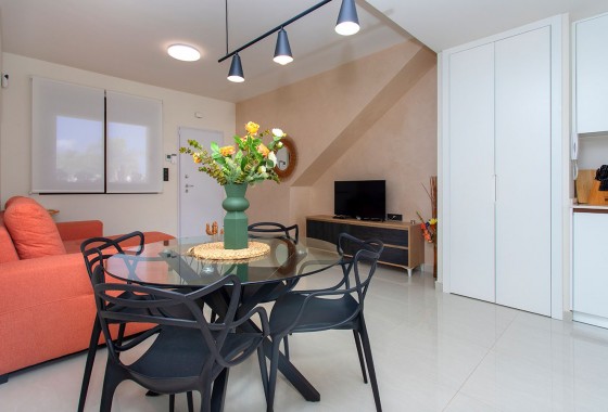 Resale - Apartment - Los Balcones - Torrevieja