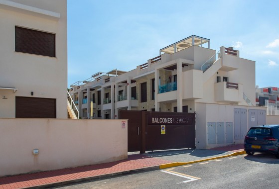 Resale - Apartment - Los Balcones - Torrevieja