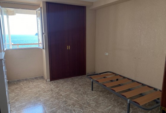 Resale - Apartment - Benidorm - 1ª Linea De Playa