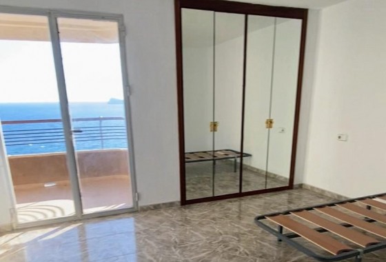 Resale - Apartment - Benidorm - 1ª Linea De Playa