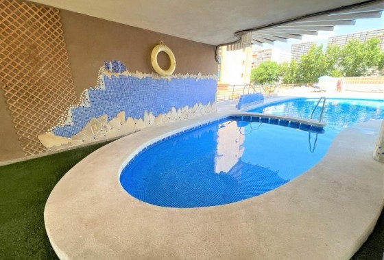 Resale - Apartment - Benidorm - 1ª Linea De Playa
