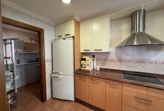 Resale - Townhouse - Los Montesinos